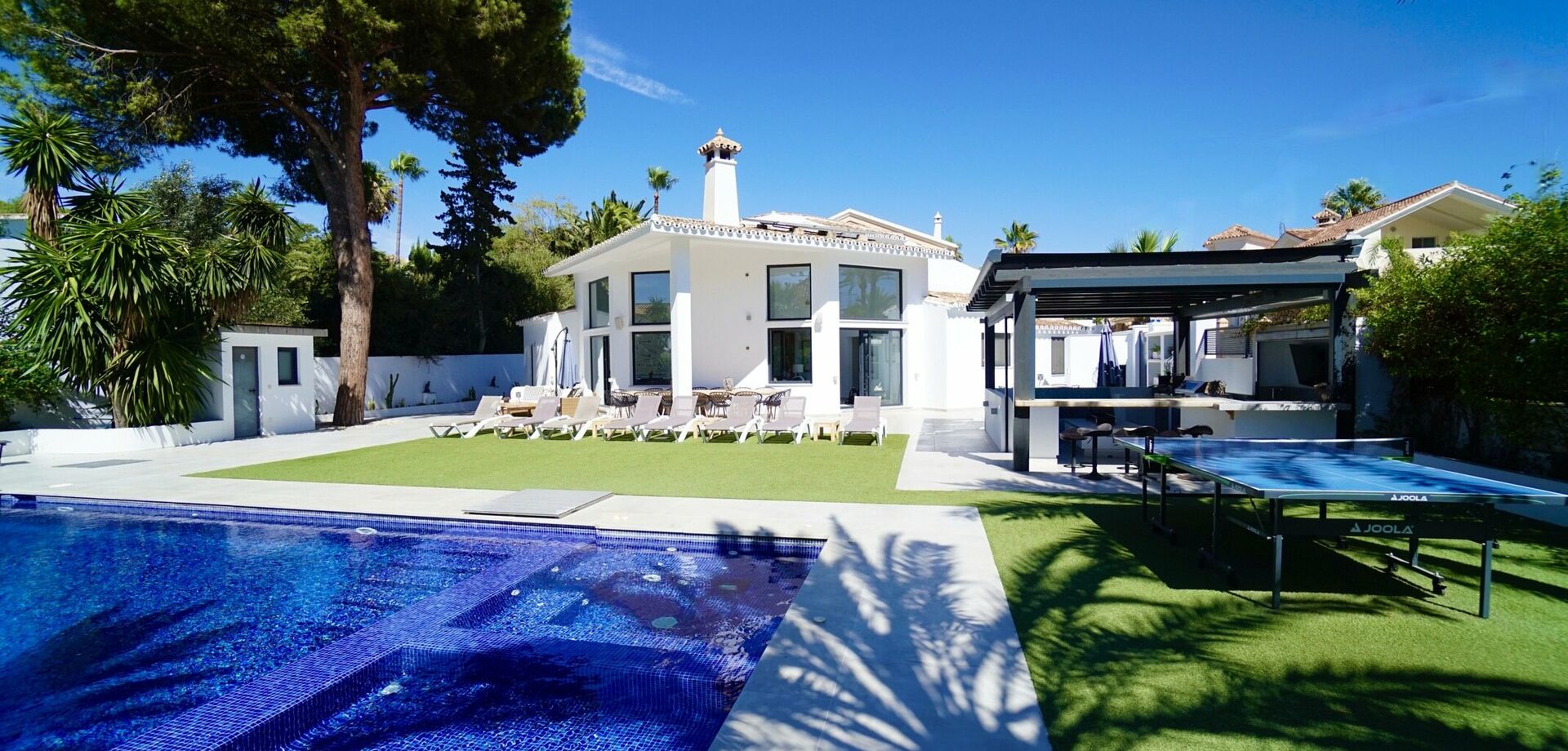 Villa for sale in Marbella